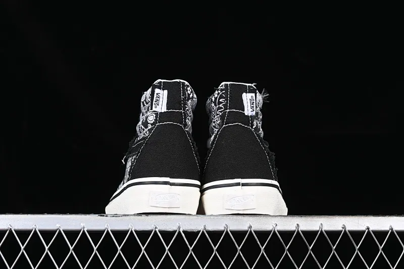 All categories Vans Vans series Vans Hi Vans high-top Vault by Vans x Invincible joint series high-top casual sneakers VN000CDDBP6